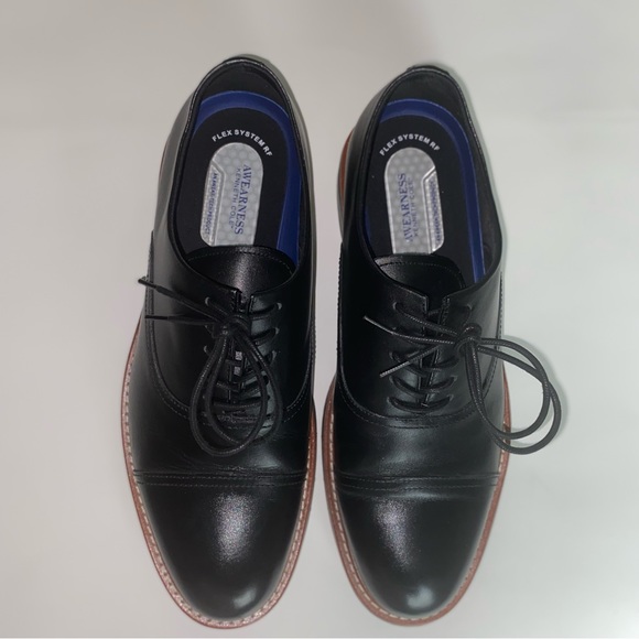 Men’s Black Kite Flex Lace Up Dress Shoes - Picture 4 of 11